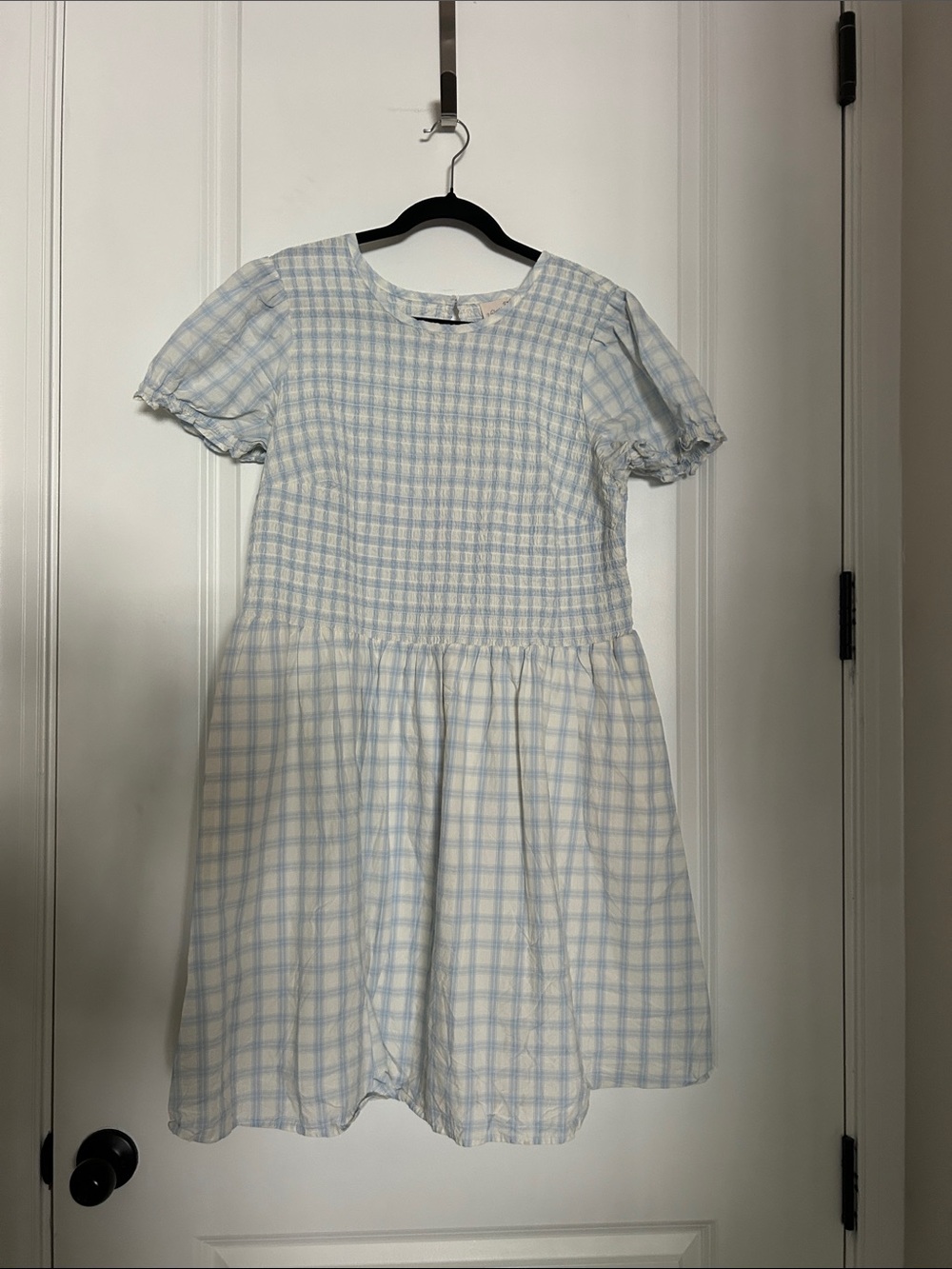Universal Thread Blue & White Gingham Smocked Puff-Sleeve Dress